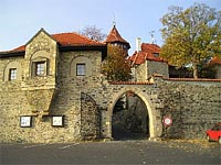 Hnvn  Most (hrad)
