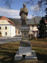Socha sv. Jana Nepomuka - Doubravnk (drobn pamtka)