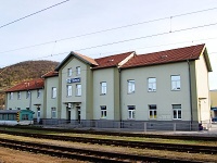 Tinov (eleznin stanice)