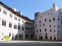 Jindichv Hradec (hrad a zmek)