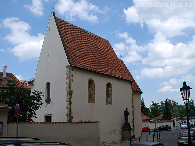 Kostel Sv. Jana Křtitele Na prádle - Praha 1 (kostel) - Pohled z Říční  ulice, foto: 1